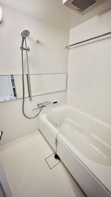 【浴室】 | スプランディッド難波キャトル