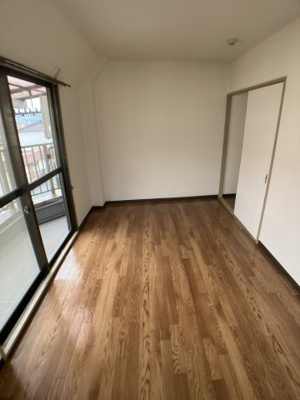 【洋室】 | ロイヤル桑原