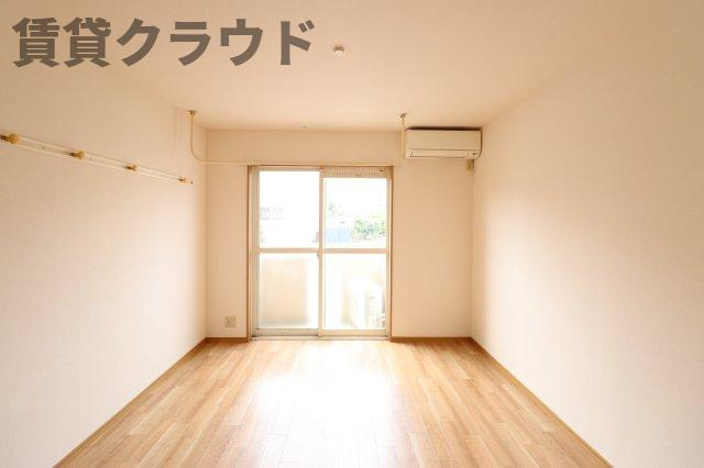 パセオおゆみ野の居間・リビング|ゆったりとした居間です