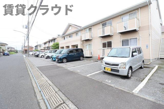 パセオおゆみ野の駐車場|駐車場があるので、車を買う予定の方も安心です