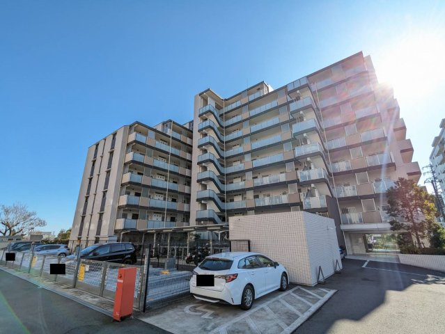 サンクレイドル八王子狭間の駐車場