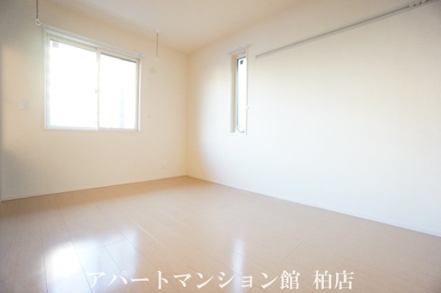 コンフォルトの洋室