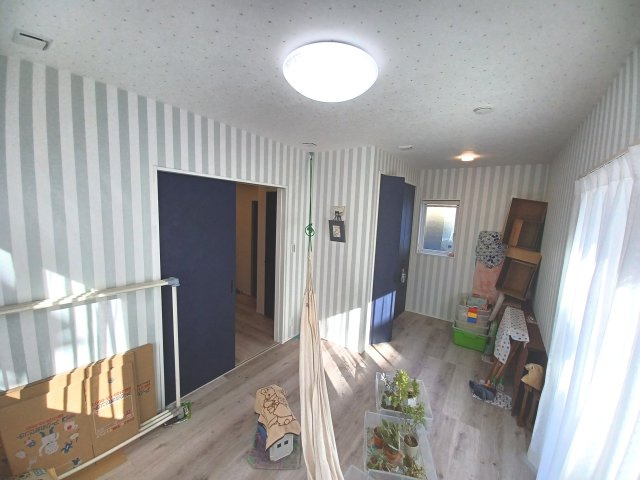 比企郡川島町大字中山 中古戸建の洋室|１階7.2帖洋室
明るい洋室です