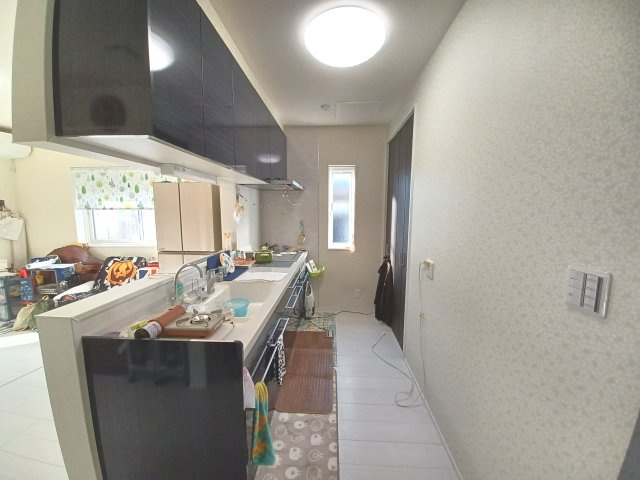 比企郡川島町大字中山 中古戸建のキッチン|2階キッチン
きれいなキッチンです