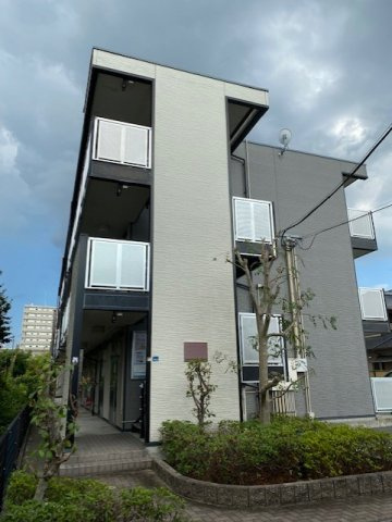 レオパレスグリーンハイツ島崎の外観