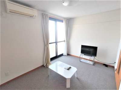 【居間・リビング】 | レオパレスＳＫＹ　ｉ