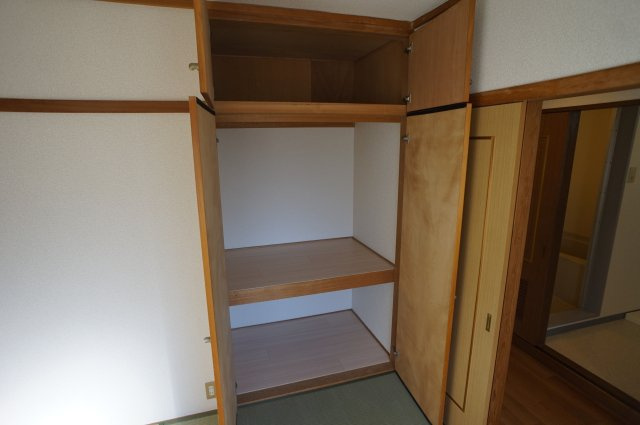 谷津ローズハイツ【当社管理物件】の収納