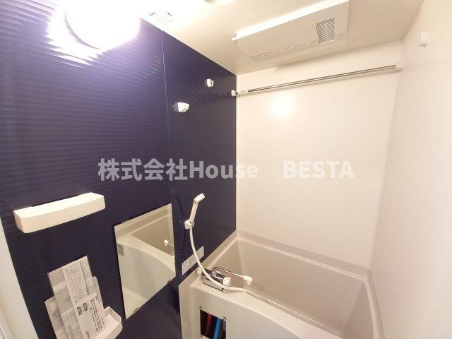 LIVIAZ KOBE LaMerの浴室