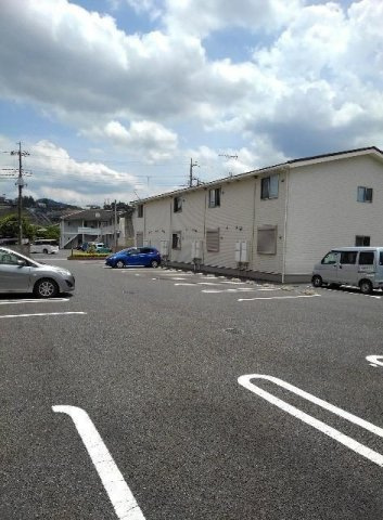 ディアコート　Ⅰの駐車場