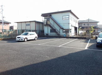 【駐車場】