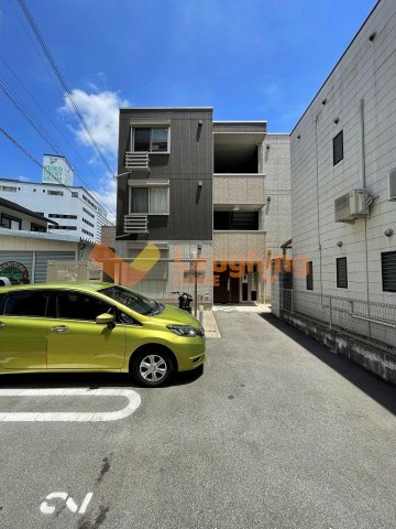 ルーエ西町の駐車場|駐車スペースもあります