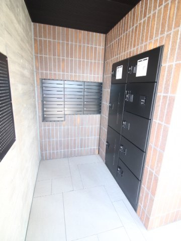 ルミエールウエストのその他共用部分|集合ポスト・宅配BOX