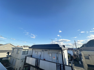 【展望】 | 3LDK。全居室6帖以上のゆったりとした間取り。
ウォークインクローゼットを各お部屋に完備！シューズインクローゼットもあります。
収納豊富で暮らし心地を重視しました。
南向きバルコニーで日当たり良好♪