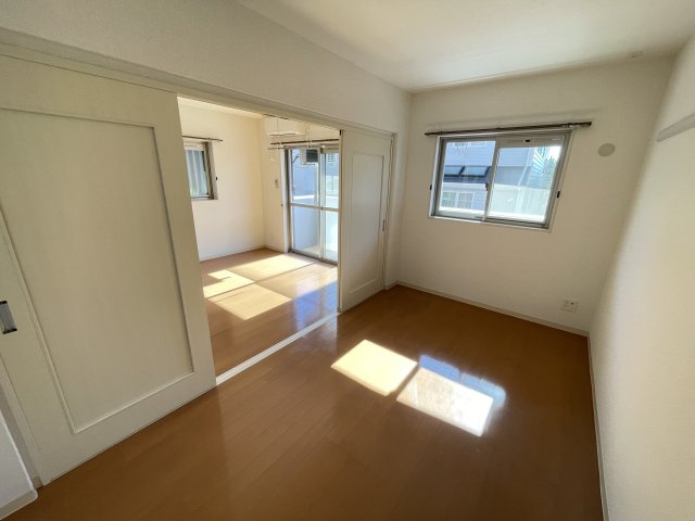ロゼックⅡ南大高の内装|別部屋同一間取りのお写真となります。