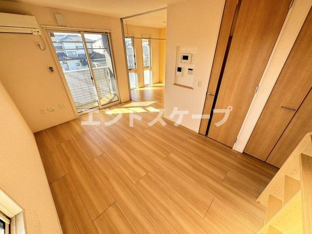 エスペランサ　Ⅱの居間・リビング|高崎、前橋、伊勢崎エリアのお部屋探しはエンドスケープまで！お客様の理想お聞かせ下さい♪