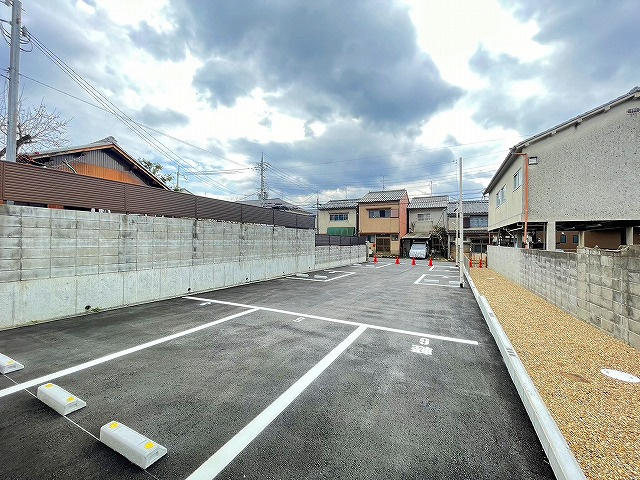 ホルン駐車場