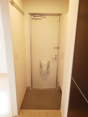 ソルト・レイクの玄関|トールタイプのシューズボックス付き玄関