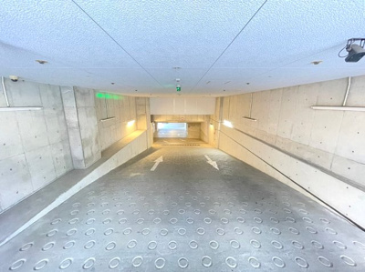 【駐車場】 | ウェリス千里山ヒルズ