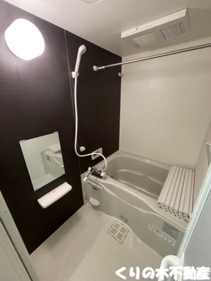【浴室】 | グランピュア | 日々の疲れを癒すお風呂付です（同タイプのお部屋です。現況を優先します。）