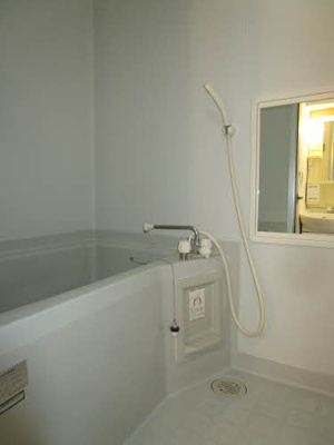 【浴室】 | ラ・フォーレ里 **