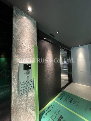 S-RESIDENCE天満Gracisのエントランス|ゆとりのあるエントランスです