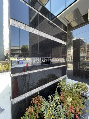 S-RESIDENCE天満Gracisのエントランス|清潔なエントランスです