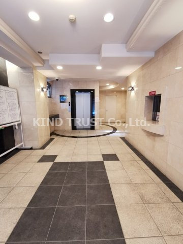 ライジングコート梅田サンライズのロビー