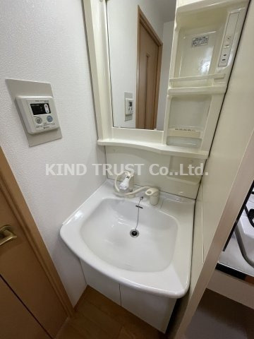 ラナップスクエア同心Ⅱの洗面所|使いやすい洗面所です