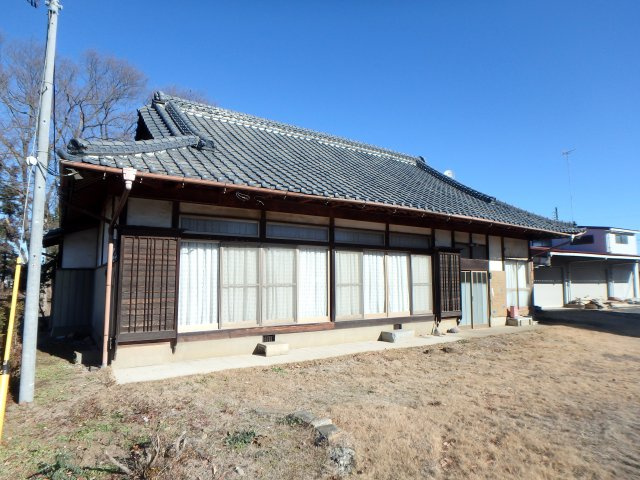 西方中古戸建ての外観|外はこのようになっています