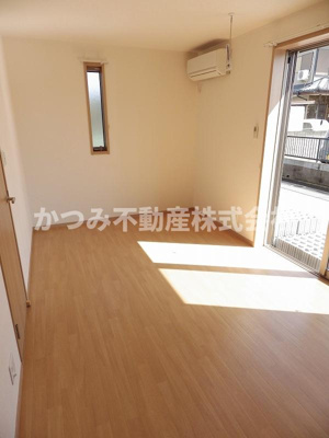 【居間・リビング】 | CASA TERCERO（カーサ・テルセロ） | 別号室参考写真