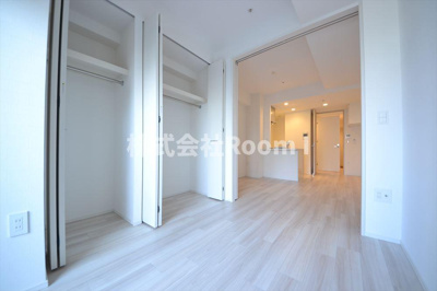 【洋室】 | レジュールアッシュ谷町四丁目グランクラス | 個人の部屋や寝室として使える洋室です