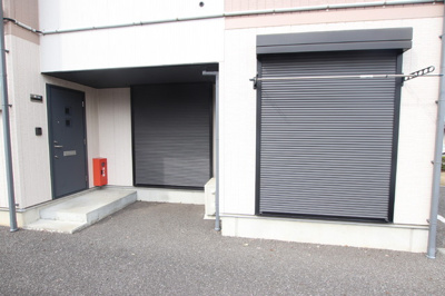 【エントランス】 | クレストコートB