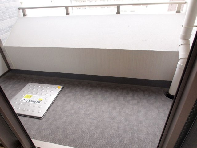 ガリレイ新町のバルコニー