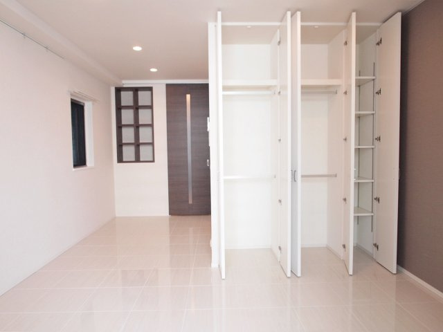 ガリレイ新町の居間・リビング