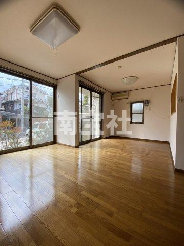 【居間・リビング】 | ゆったり過ごせます