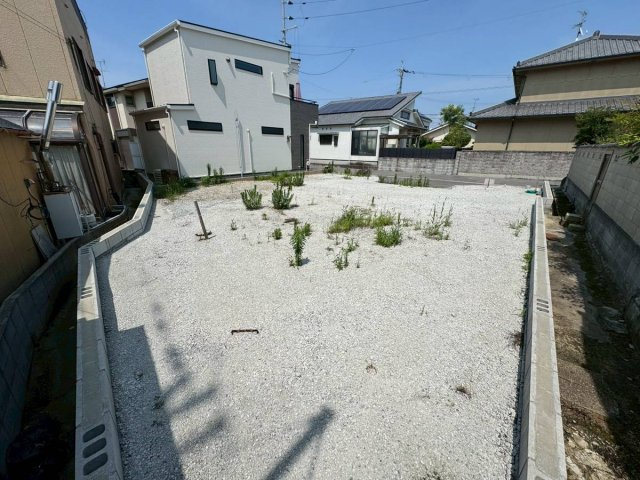 ルミエールタウン天美パート2の前面道路含む現地写真