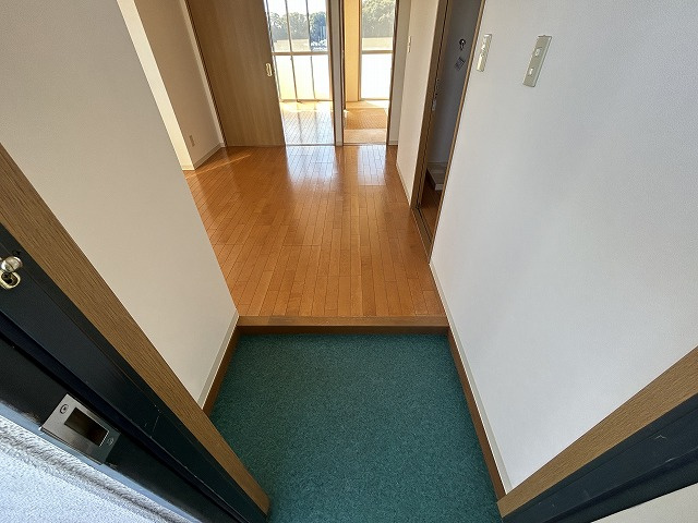 カーサベレッツァの玄関|きれいな玄関です