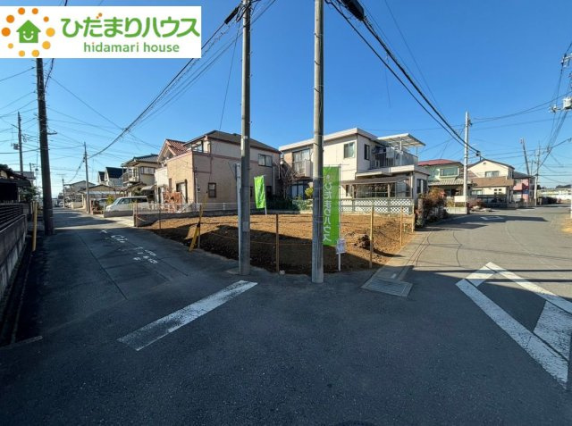 桶川市上日出谷　7期　売地　KIS　01の前面道路含む現地写真