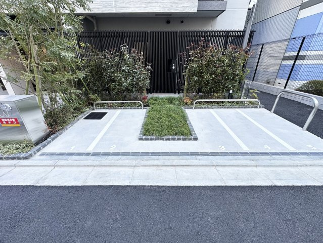 【その他共用部分】 | プラウドフラット本郷三丁目 | バイク置き場