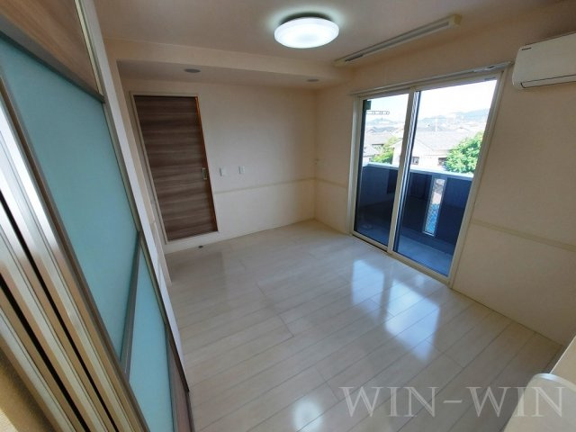 オアシス牛川 Ⅱの居間・リビング