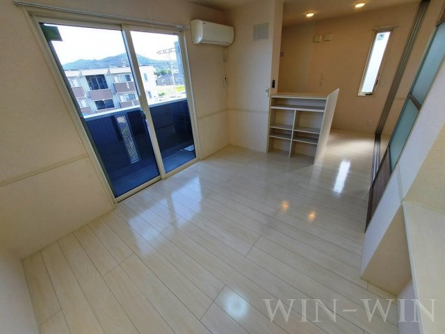 オアシス牛川 Ⅱの居間・リビング