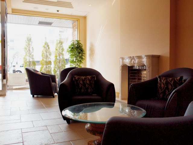 グランシス難波西のロビー