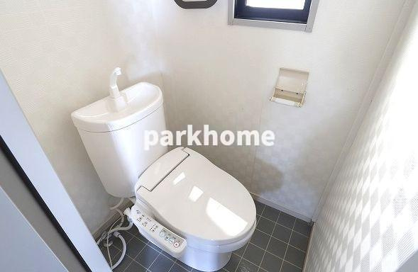 サンビレッジれんげ草 A棟のトイレ|トイレもきれいです