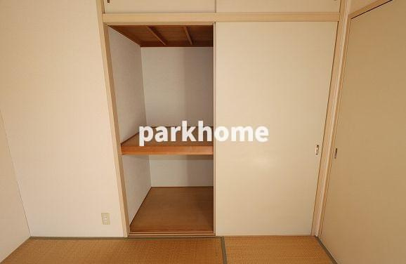 サンビレッジれんげ草 A棟の収納|こまごまとしたものを収納できそうですね