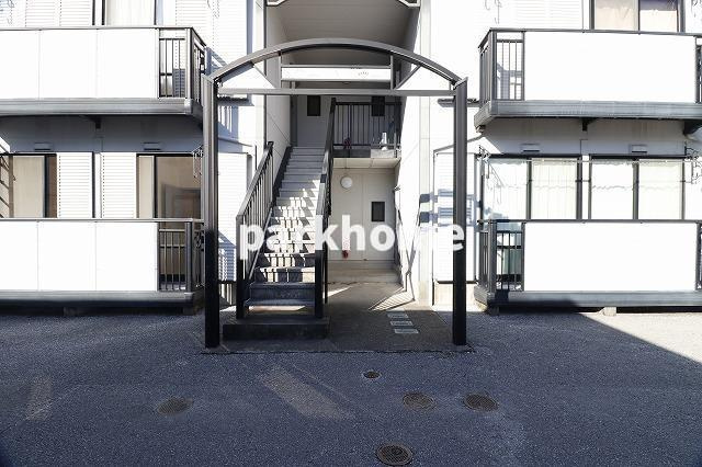 サンビレッジれんげ草 A棟のエントランス|エントランスです