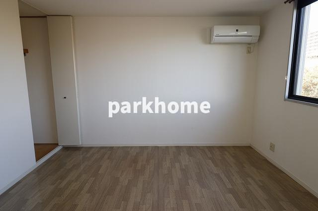 サンビレッジれんげ草 A棟の居間・リビング|ゆったり過ごせるリビングです