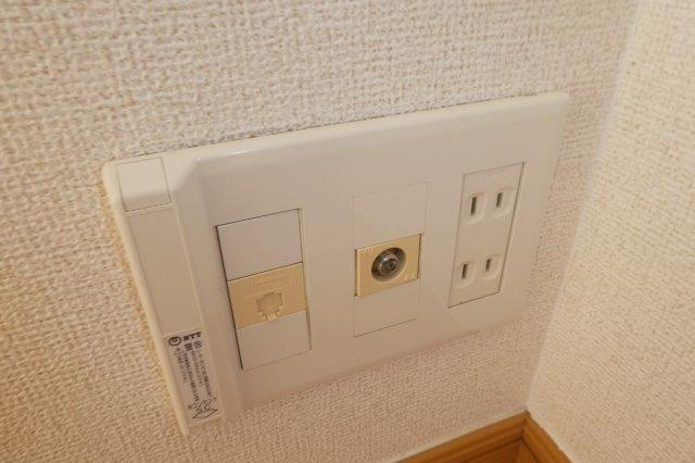 River　Side　東祥Bの設備|ＴＶジャック・電話モジュラー