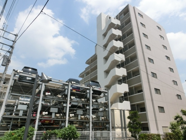 アルファスクエア川越アヴァンセの外観