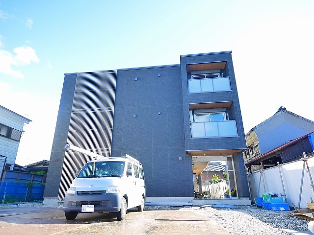 シャーメゾンまほろばの外観|外観もきれいです