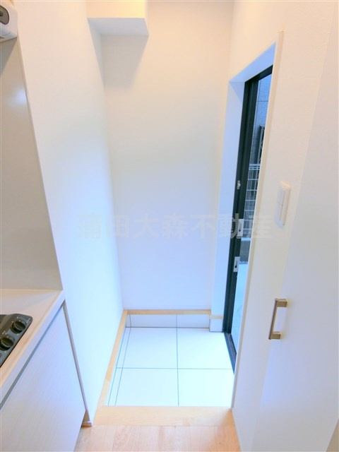 K-house西蒲田の玄関